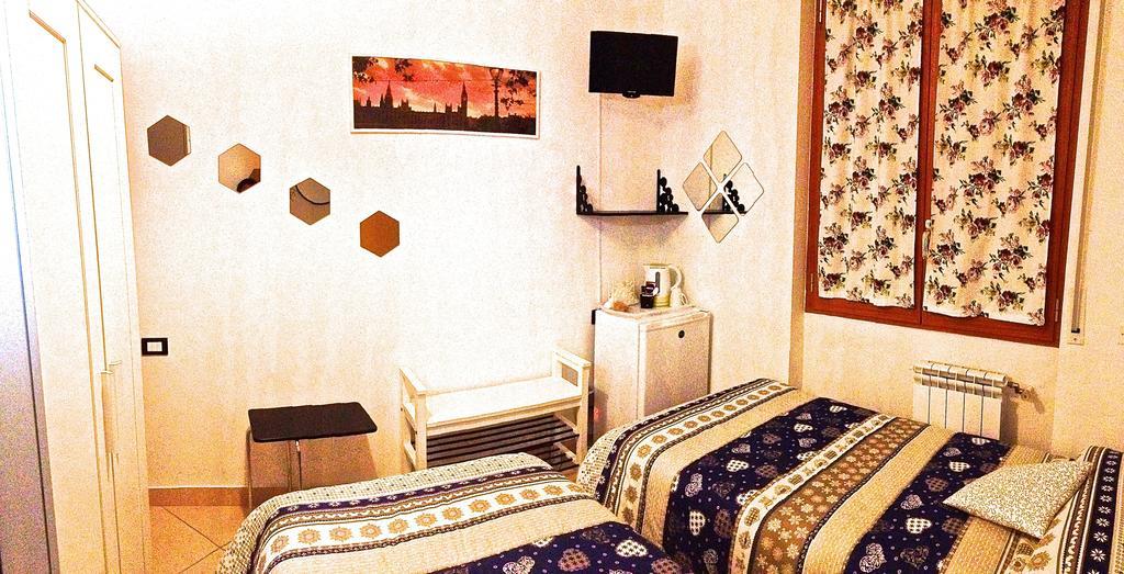 Top Suit Centro - Guest House Brugherio Bagian luar foto