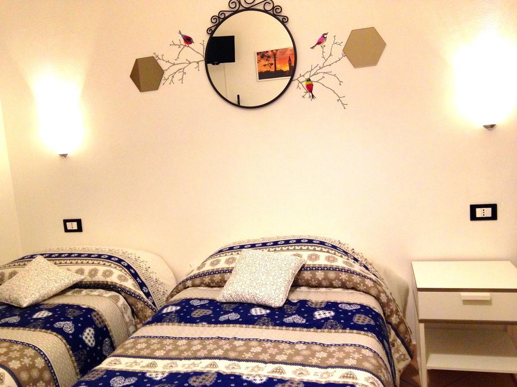 Top Suit Centro - Guest House Brugherio Bagian luar foto